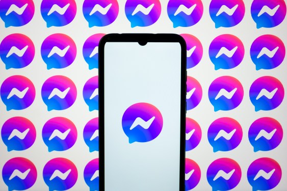 Meta Rolls Out New Communities Feature Within the Messenger App